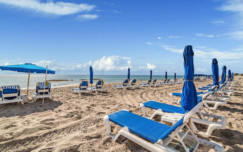 Singer Island Beach Resort And Spa, Located At The Palm Beach Resort Riviera Beach Exterior foto
